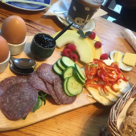Drivvejens Bed & Breakfast 2*